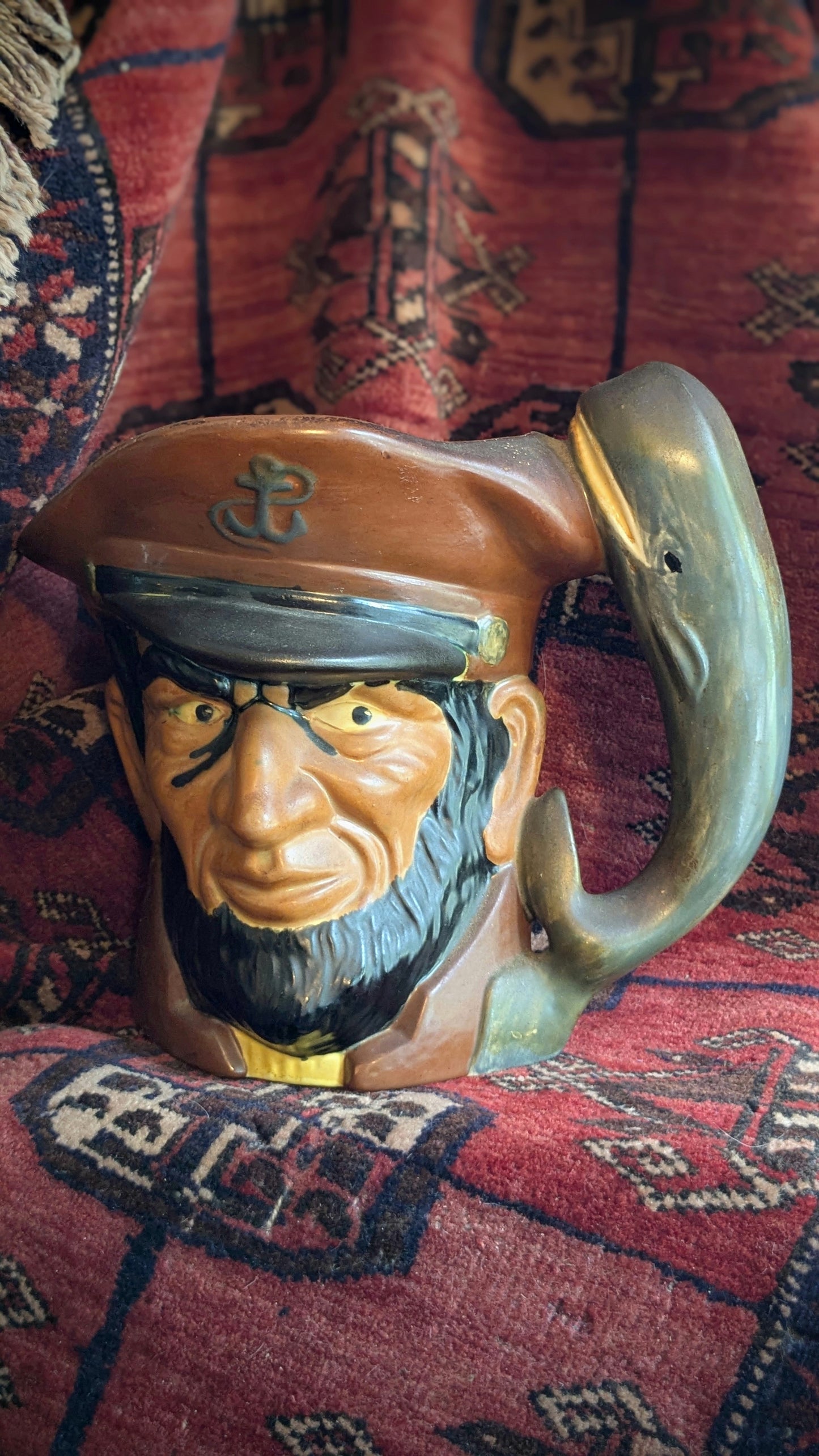 Captain Vase